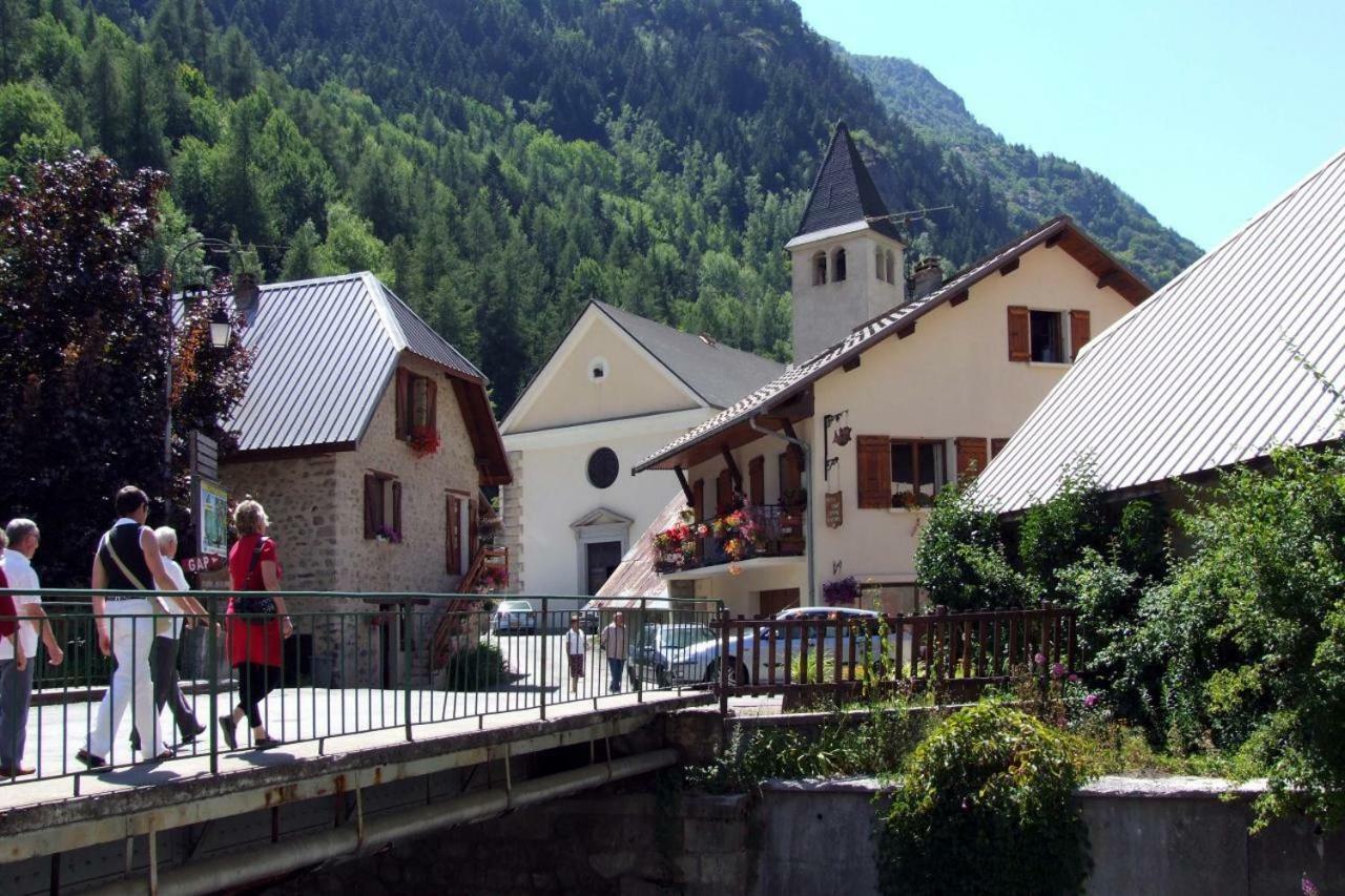 L'Edelweiss Apartment La Chapelle-en-Valgaudemar Екстериор снимка
